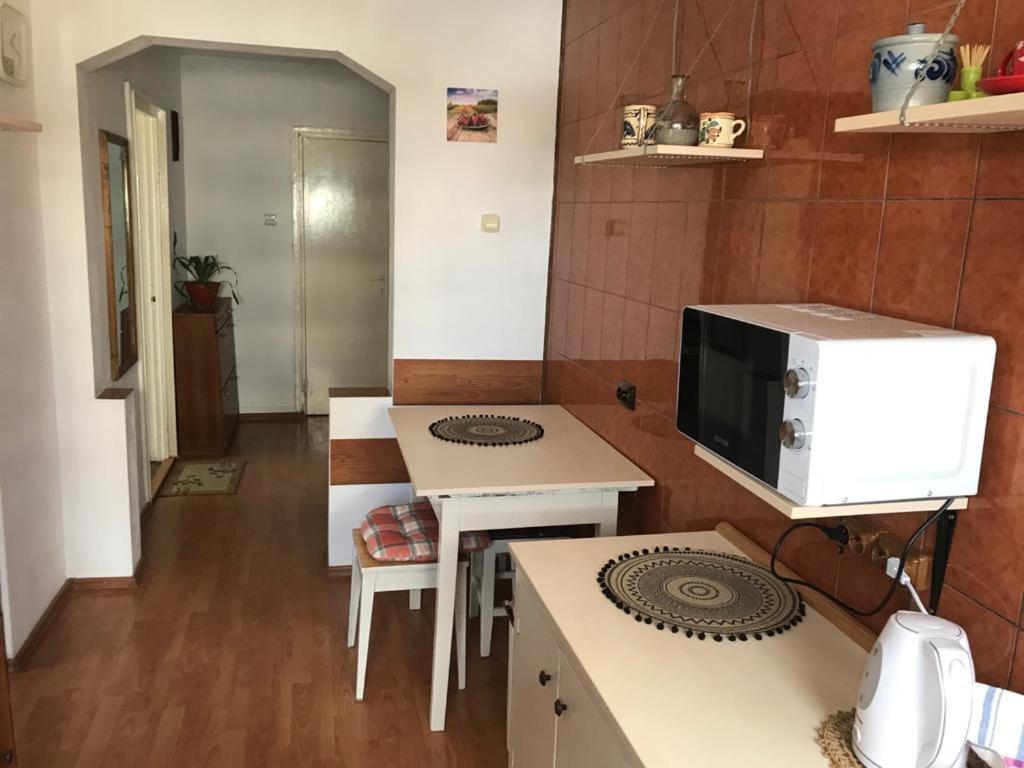 Sara Apartman Târgu-Mureş Exterior foto